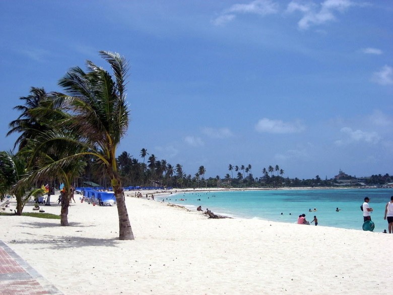 Comodore Bay Club Apartamento 401