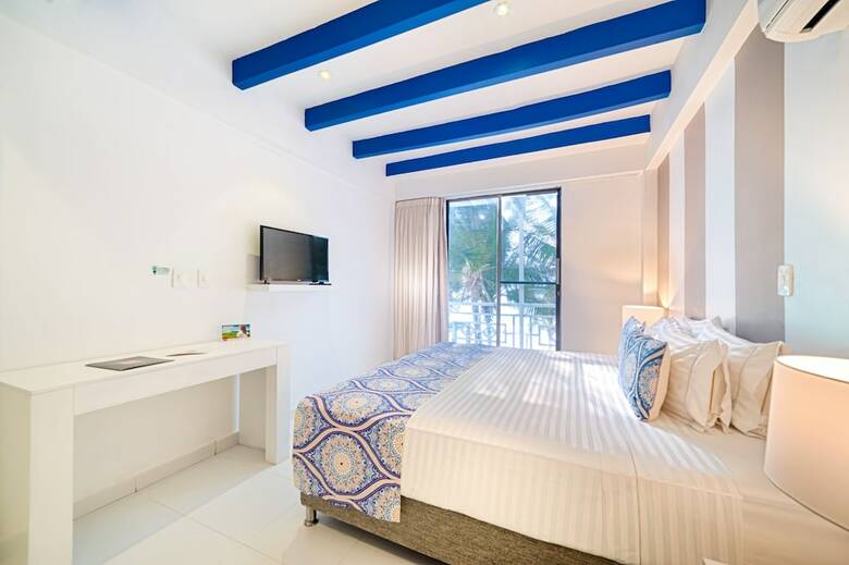 Hotel San Luis Beach House