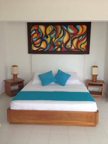Hostal Casa De Las Flores Tropical Lodge