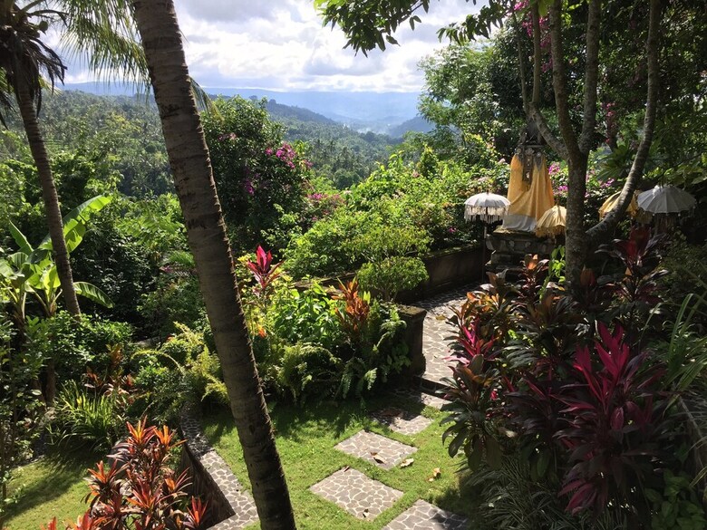 Bed & Breakfast Gunung Paradis Retreat
