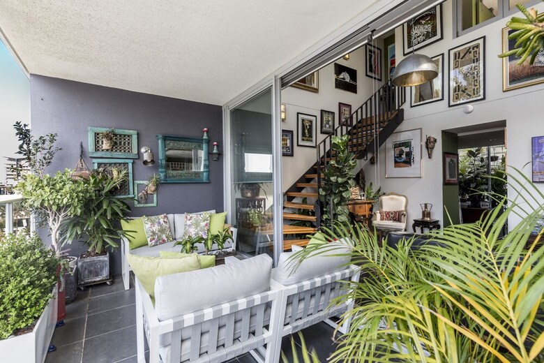 Waterloo Two Storey Garden Penthouse Apartment