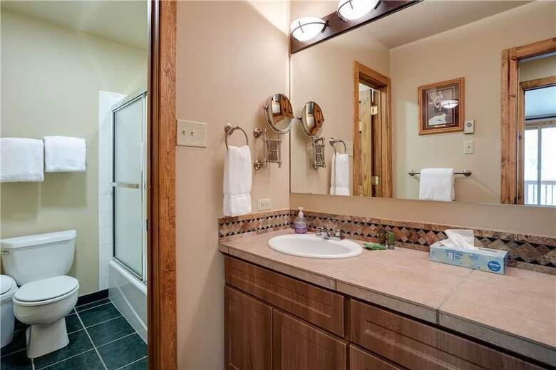 Apartamentos Storm Meadows Townhome 28