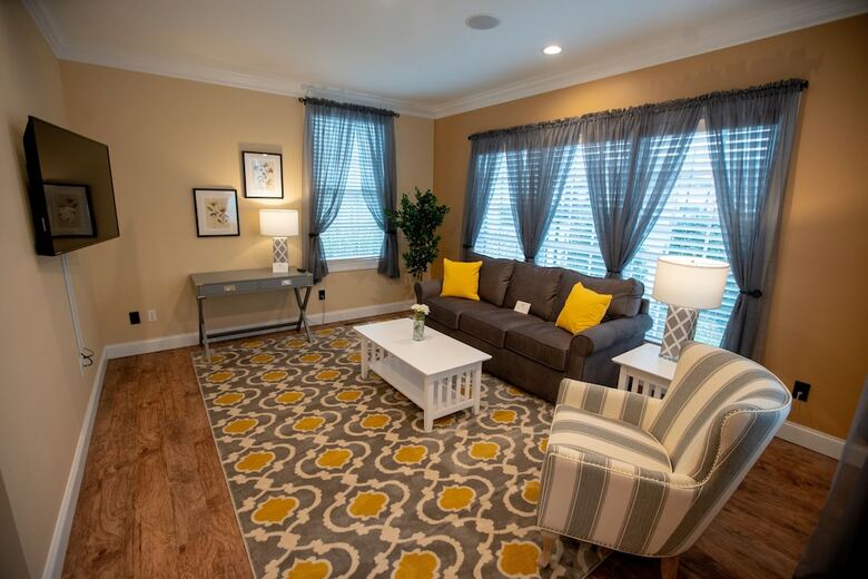 Apartamentos Howard's Creek Inn