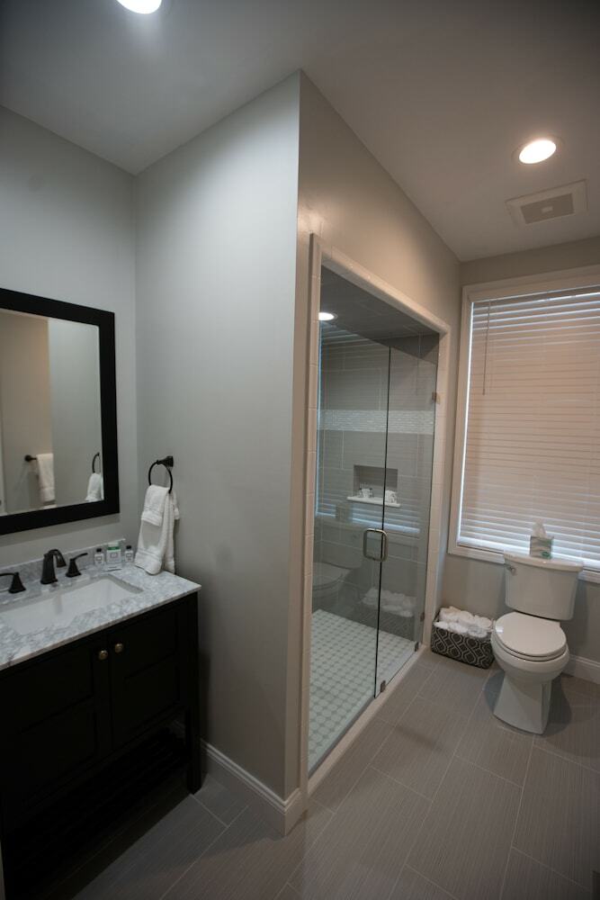 Apartamentos Howard's Creek Inn