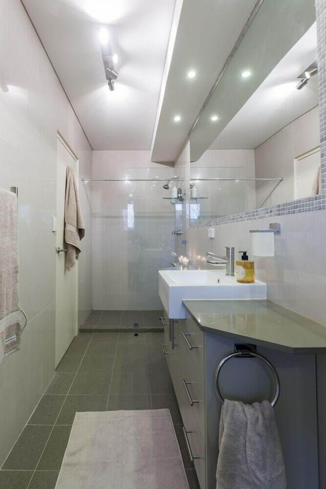 Apartamentos Spacious One Bedder In Sydney?s Hotspot Location