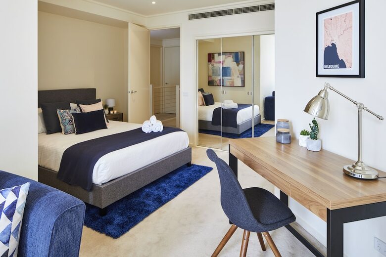 Penthouse Apartment In Melb Cbd Perfect Location