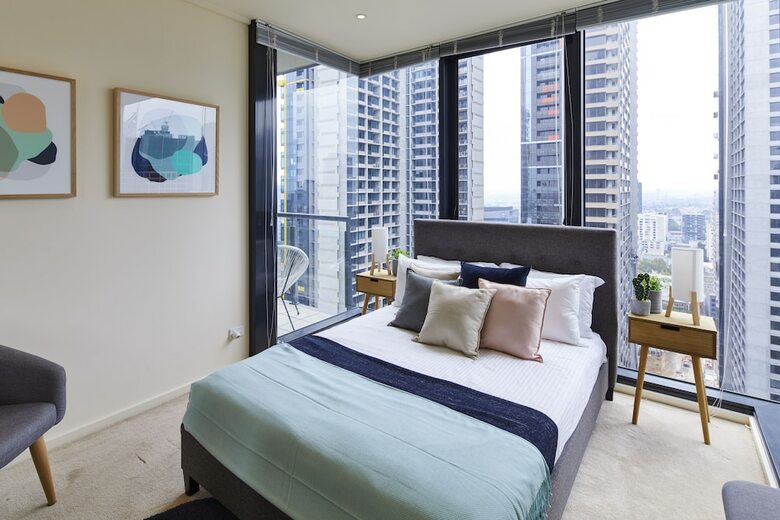 Penthouse Apartment In Melb Cbd Perfect Location