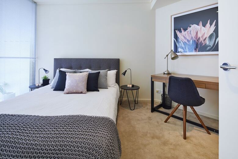 Penthouse Apartment In Melb Cbd Perfect Location
