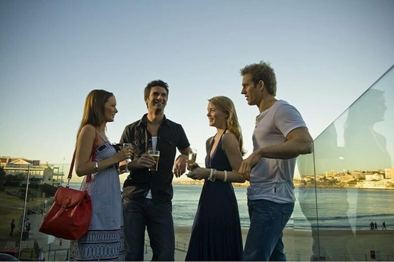 Bohemian Chic 2 Bed Bondi Beach Apartment