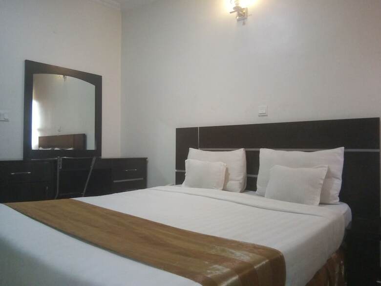 Angel Park Place Hotel