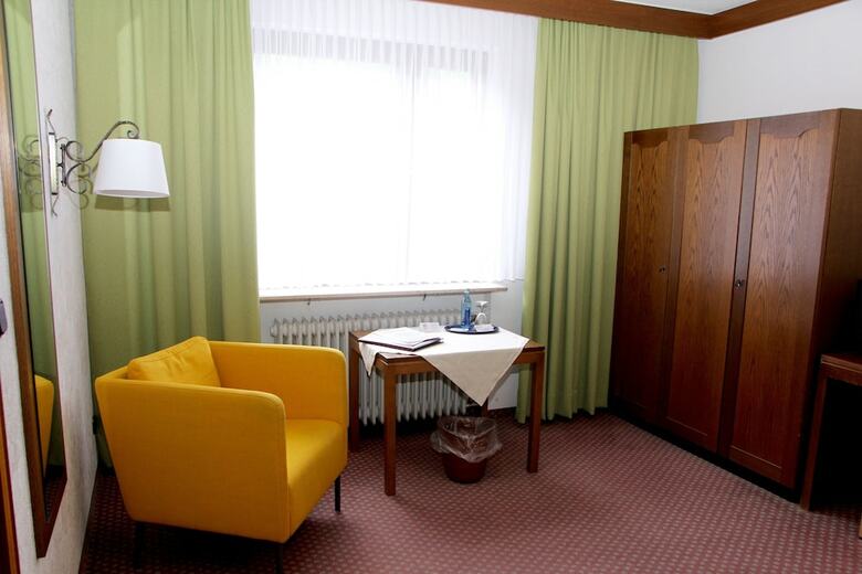 Hotel Gassbachtal & Nibelungen Caf�