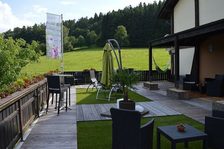 Hotel Gassbachtal & Nibelungen Caf�