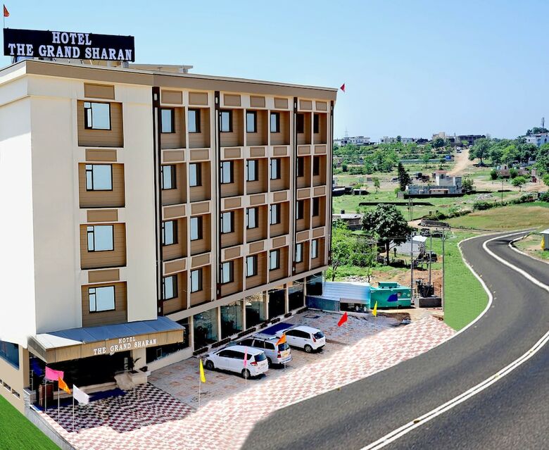 Hotel Jassritha Premier Grand Sharan