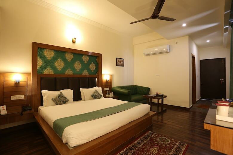 Hotel Jassritha Premier Grand Sharan