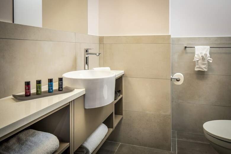 Hotel Leroy Suites Albany