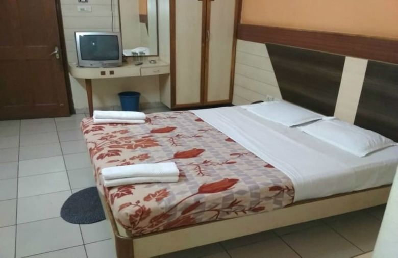 Hotel Rajsangam International