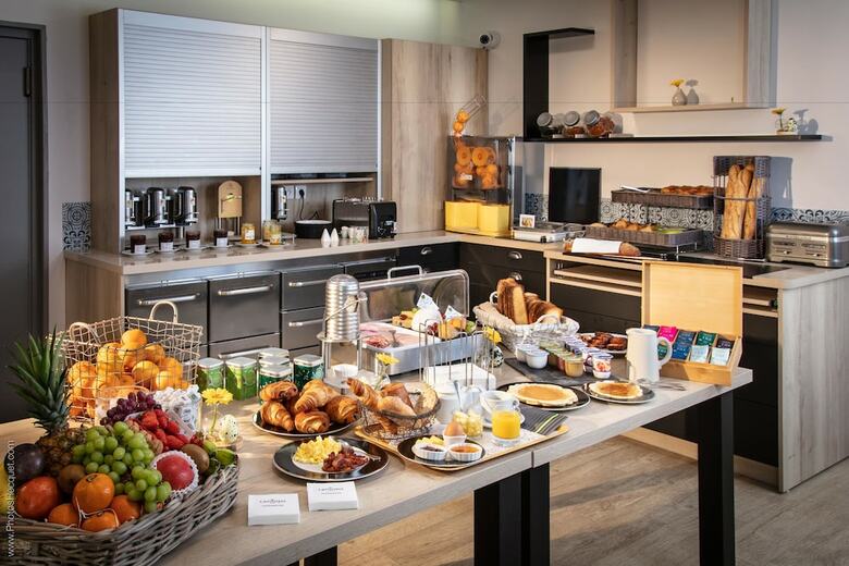 Hotel H�tel Lensotel