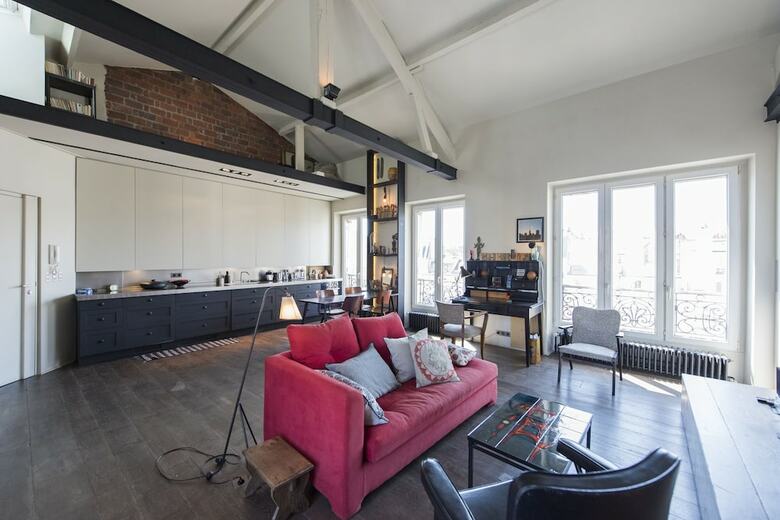 Loft Apartment In The 18th