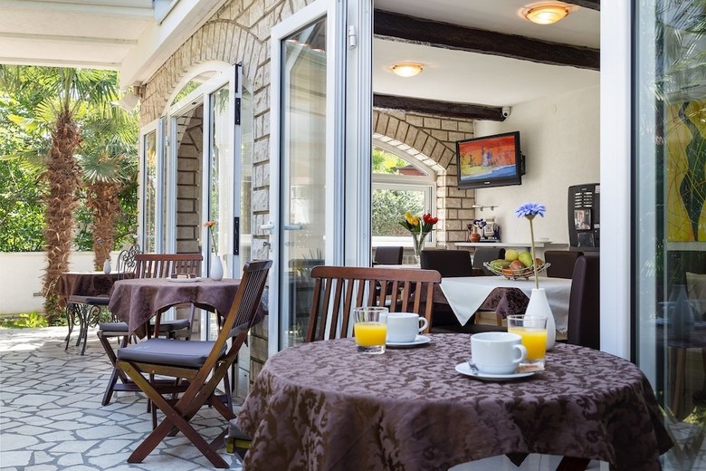 Apartamentos Villa Ladavac