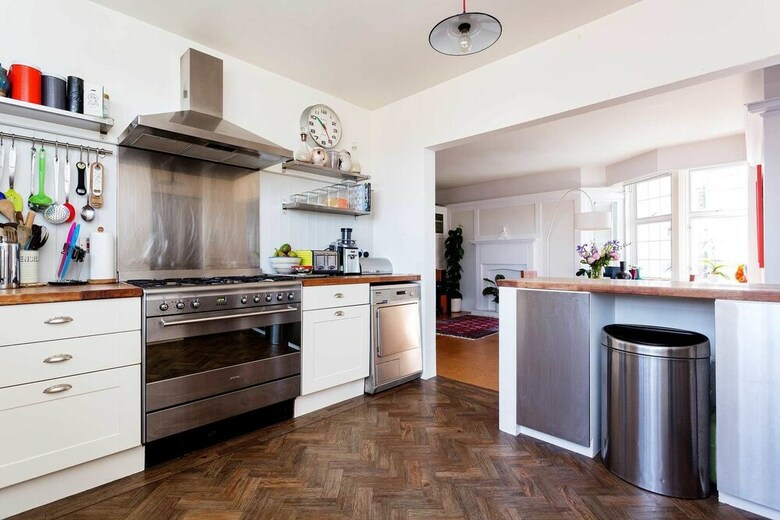 Home By Fortune Green