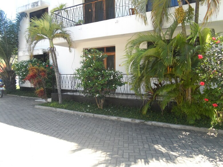 Hotel Upanga B&B - Un Road