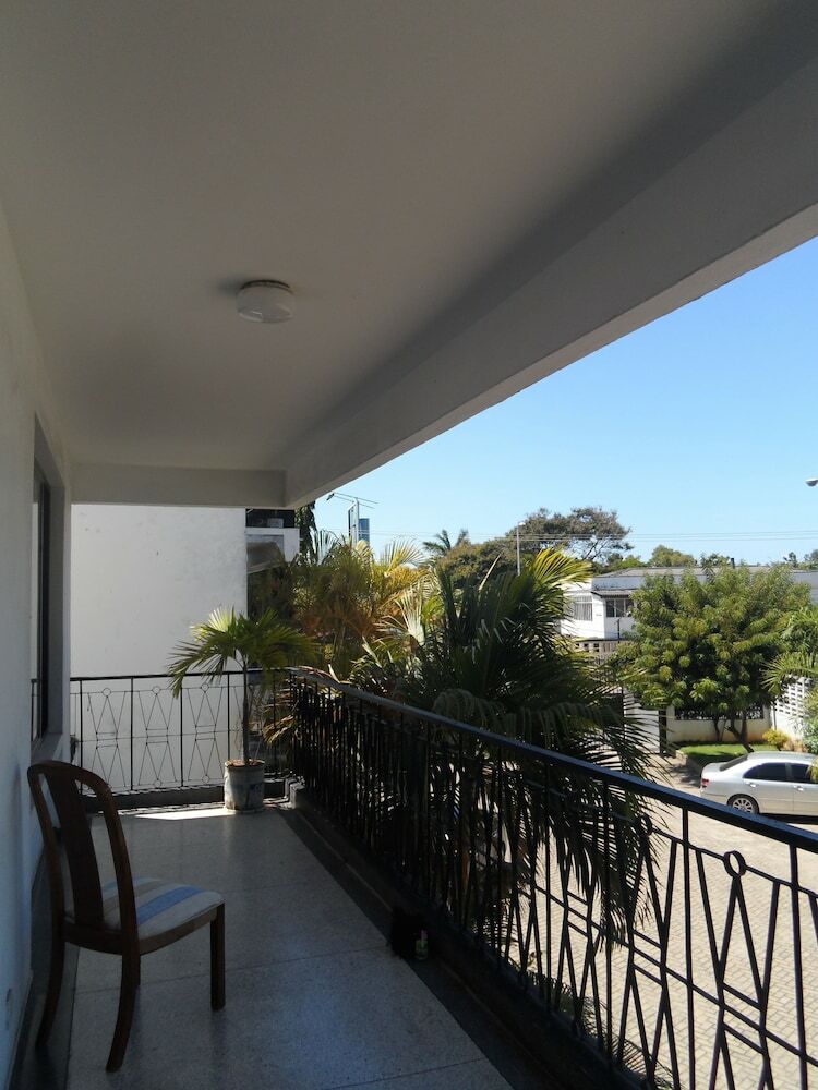 Hotel Upanga B&B - Un Road