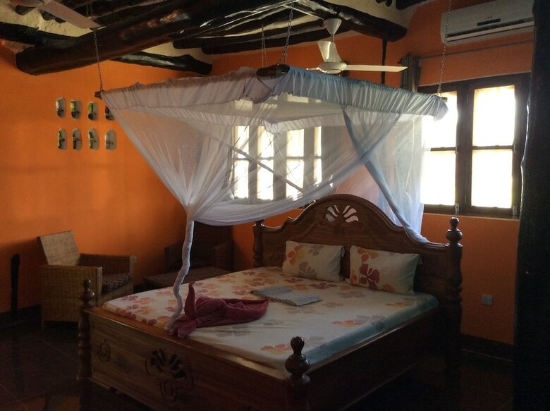 Hotel Kajibange Bar And Guesthouse