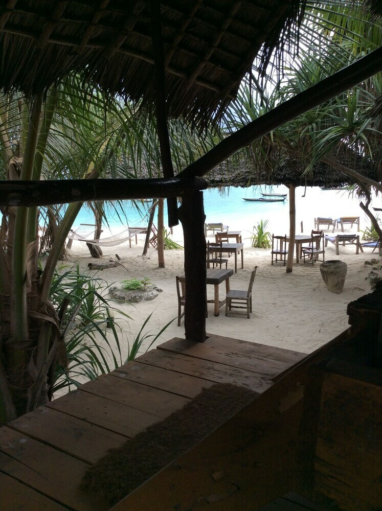 Hotel Kajibange Bar And Guesthouse