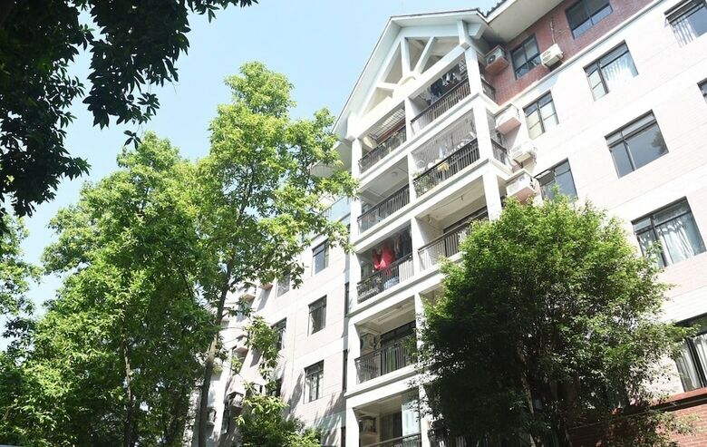 Residencia Guangzhou Ardrew Shared Homestay