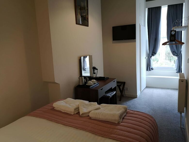 Dawson House Hotel