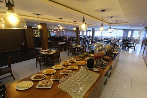 Golden Ville Hotel