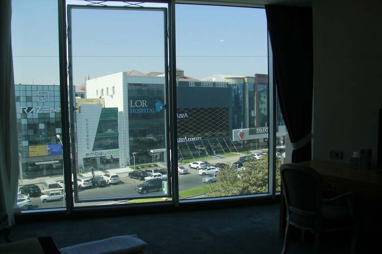 Sky Hotel Baku