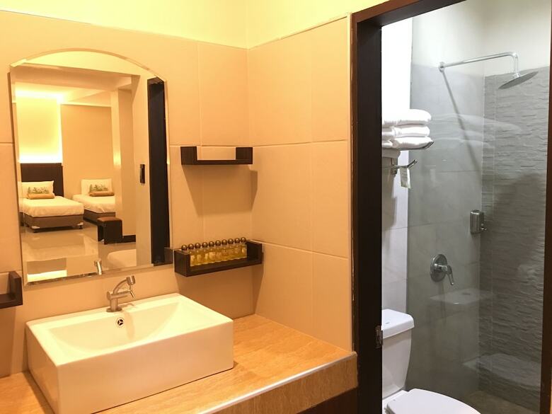 Eon Centennial Resort Hotel & Waterpark