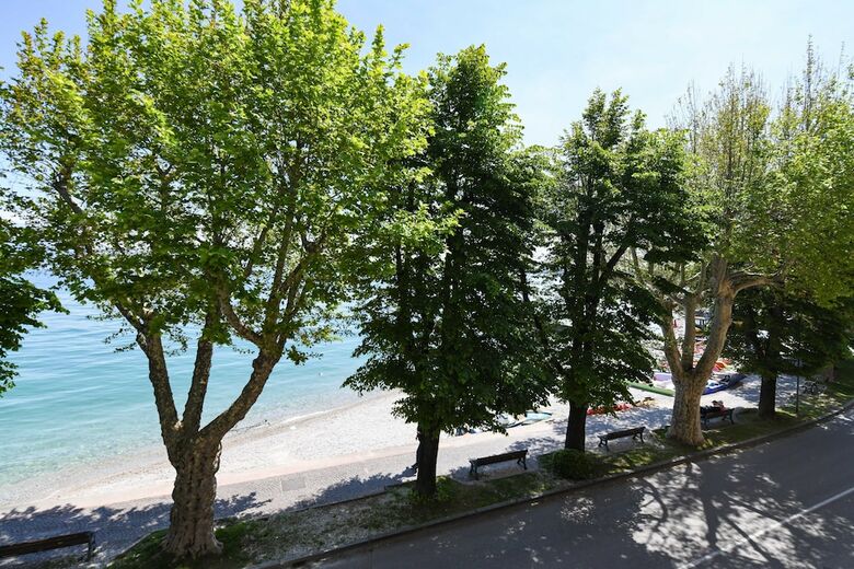 Apartamento Desenzanoloft ? Blue Eyes