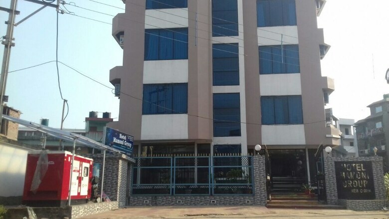 Hotel Mamoni Group