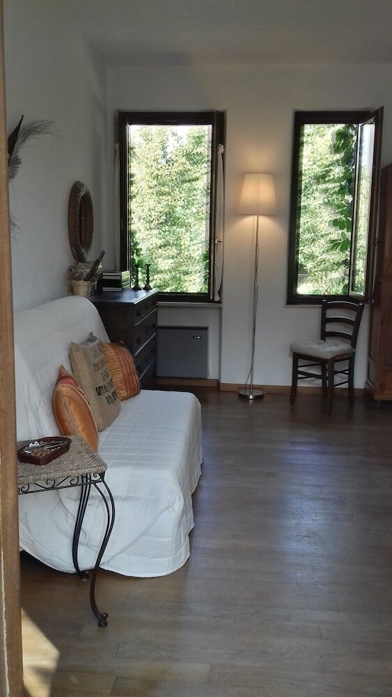 Agroturismo Cascina Knec