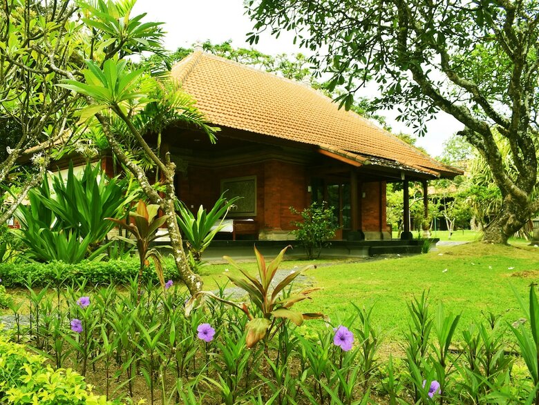 Hotel Inna Bali Beach Resort