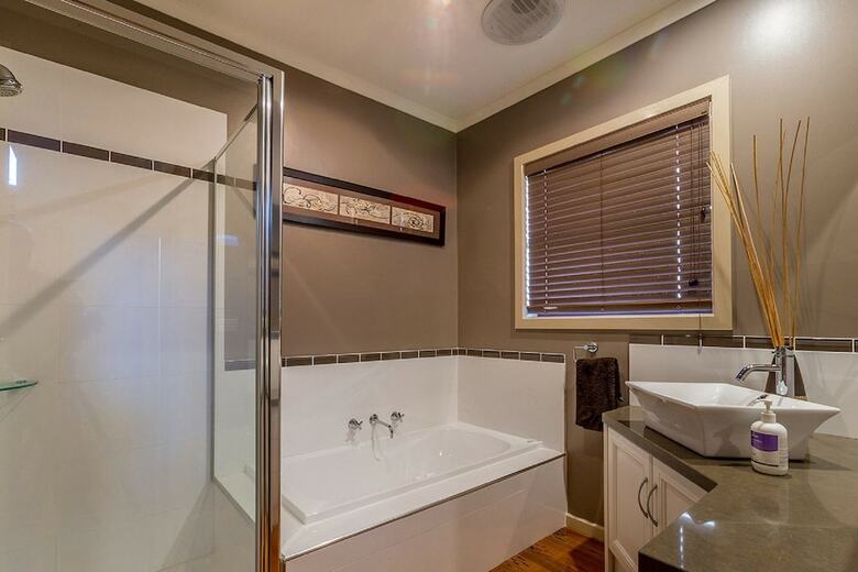 Broadwater By The Beach - With Heated Outdoor Spa