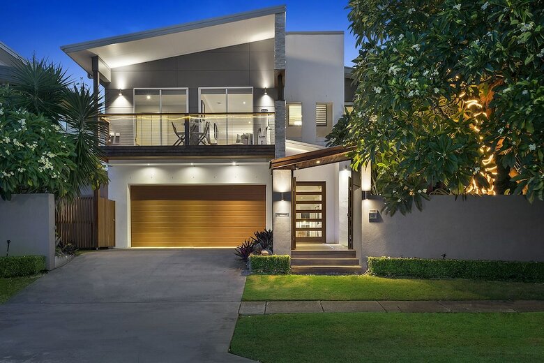 Resort Style Home Close To Airport & Cbd