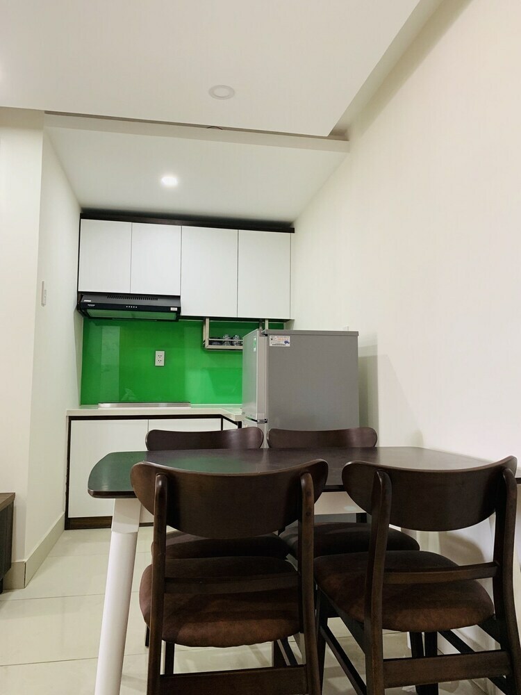 Tran Long Binh Duong Hotel