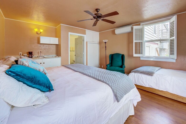 Hotel Carlisle Garden Suites
