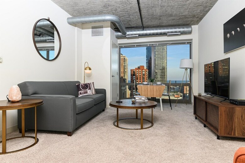 Hotel Kasa Chicago South Loop Apartments