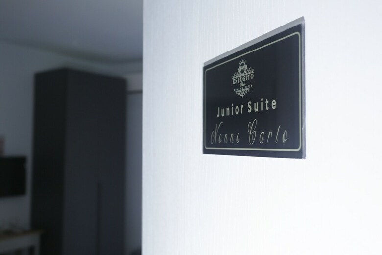 Esposito Plaza - Rooms & Suite