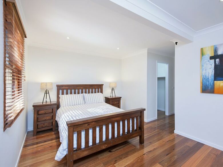 Barefoot Beach House - Shoal Bay