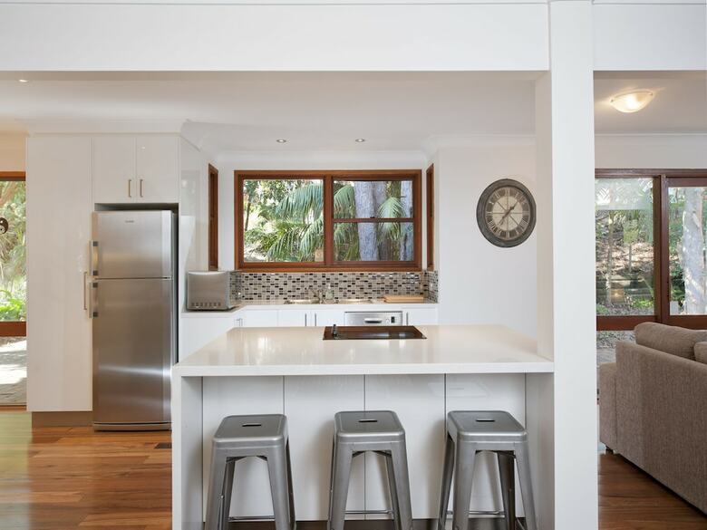 Barefoot Beach House - Shoal Bay
