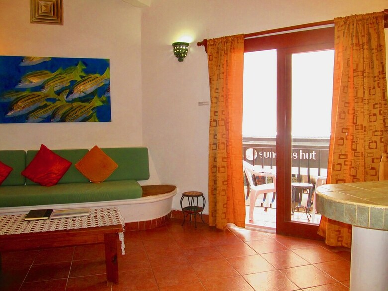 Apartamentos Condo Mariachi By Playa Paradise