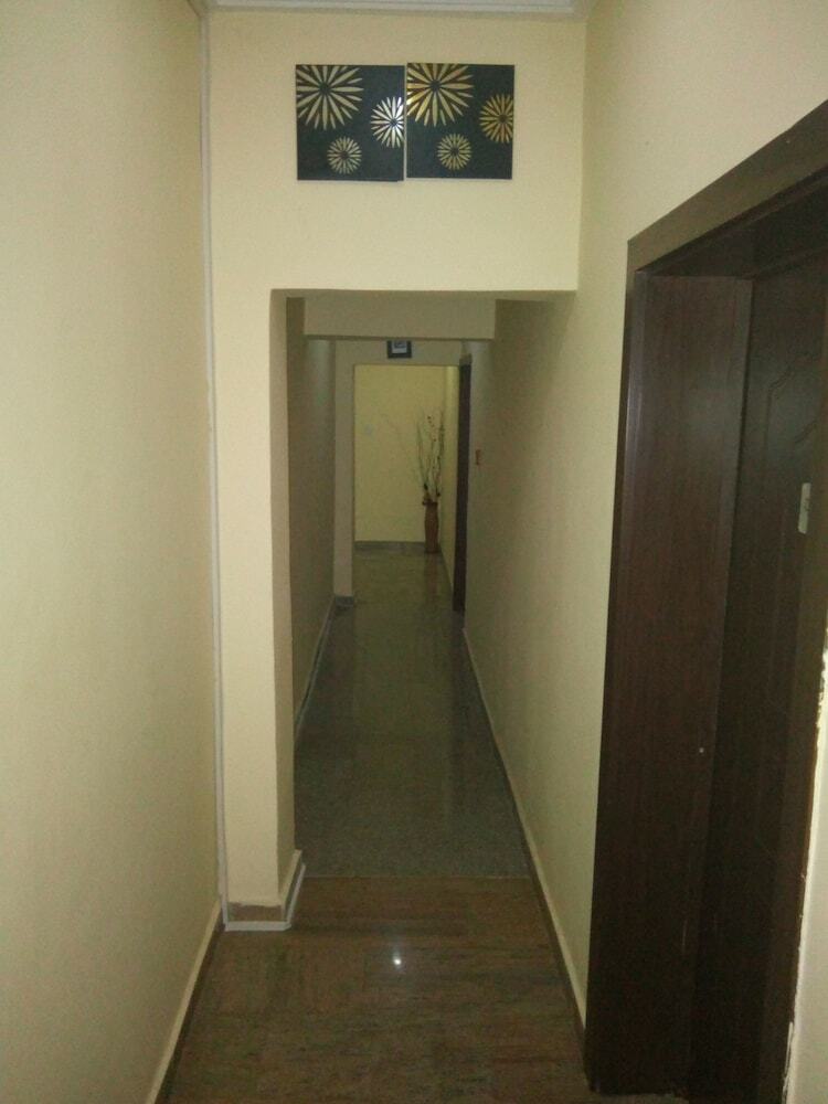 Hotel Zeina Suites Abuja