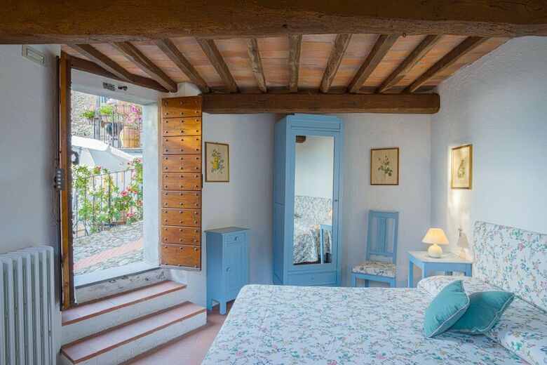 Santa Lucia Suite, Lovely View Over The Shore..