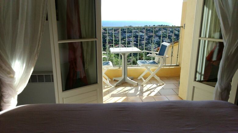 Bed & Breakfast Mavilla Akwaba