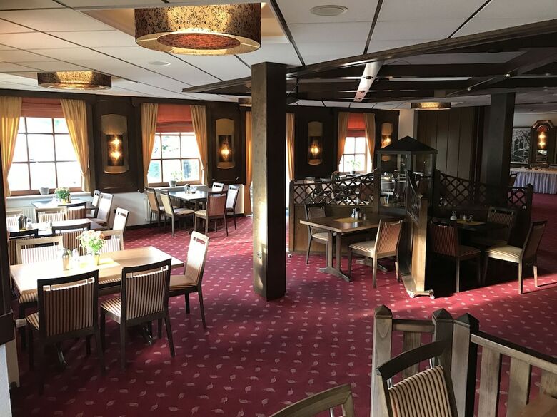 Hotel Zwei Linden - Links Der Elbe